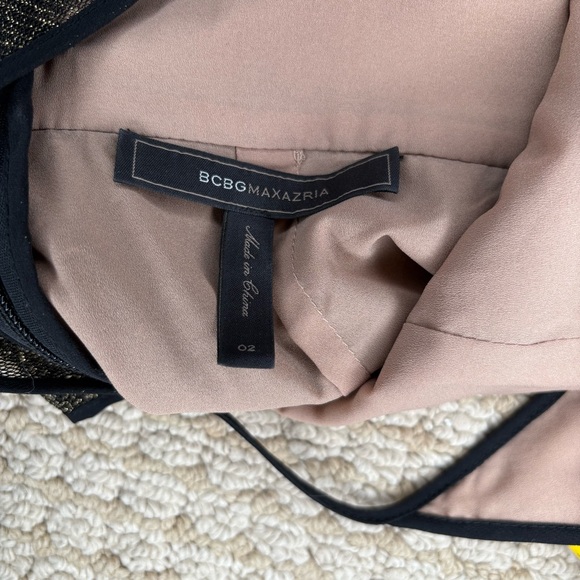 GUC BCBGMaxAzria Larke Peplum Top - Picture 4 of 4